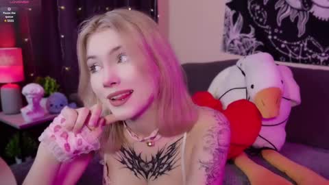 HellenHorny online show from February 2025 09:21:01 AM