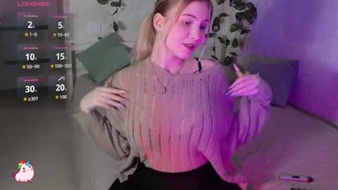 HellenHorny online show from September 2025 11:46:02 AM