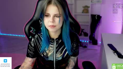 Alice online show from November 2025 02:05:01 PM