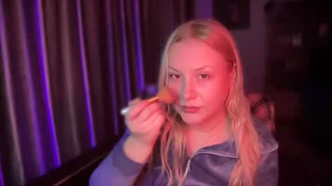 Snapshot of hellyriddle chatting on December 2025 07:03:02 AM DeleteyourSadness online show from December 2025 07:03:02 AM