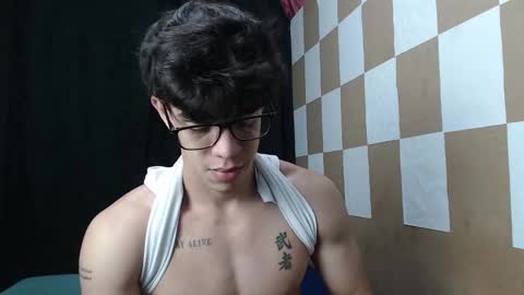 HENRY GANDY online show from January 2025 12:52:01 PM