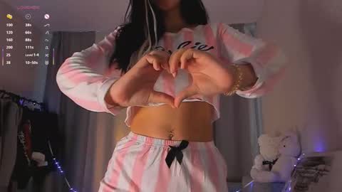 Batwoman online show from November 2025 03:06:02 AM