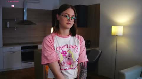 Sally online show from September 2025 06:13:01 AM