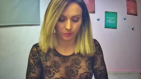 Hestesiaxx online show from September 2025 11:26:01 PM