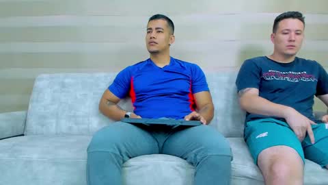 heteros men online show from February 2025 01:40:01 PM