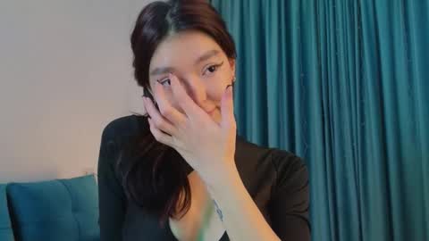 Snapshot of hey_herbal chatting on October 2025 02:40:01 PM Audrey online show from October 2025 02:40:01 PM