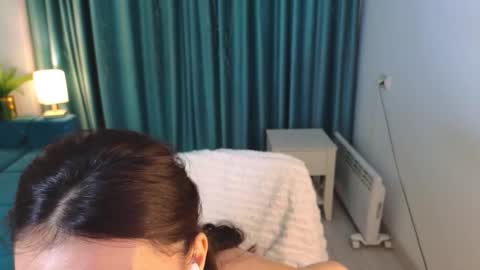 Snapshot of hey_herbal chatting on October 2025 02:34:01 PM Audrey online show from October 2025 02:34:01 PM