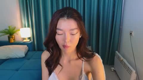 Snapshot of hey_herbal chatting on October 2025 03:02:02 PM Audrey online show from October 2025 03:02:02 PM