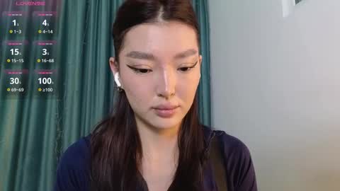 Snapshot of hey_herbal chatting on November 2025 03:33:02 PM Audrey online show from November 2025 03:33:02 PM