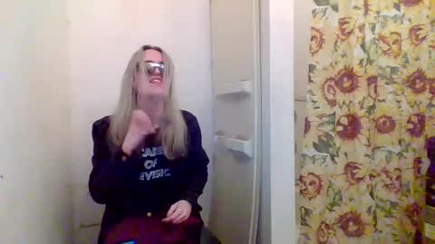 hey_mikky online show from February 2025 05:47:02 AM