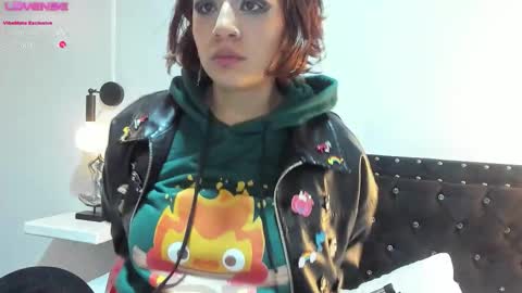 Snapshot of hey_noraly chatting on October 2025 01:10:01 PM Noraly online show from October 2025 01:10:01 PM