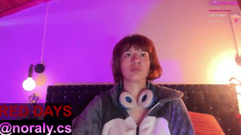 Snapshot of hey_noraly chatting on November 2025 04:00:01 AM Noraly online show from November 2025 04:00:01 AM