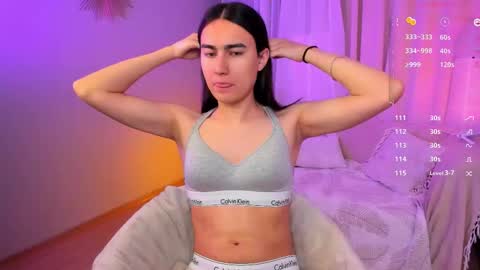 Snapshot of heyalena chatting on October 2025 07:53:02 AM heyalena online show from October 2025 07:53:02 AM