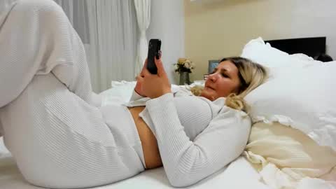 Heyheygrey online show from January 2025 04:57:02 AM