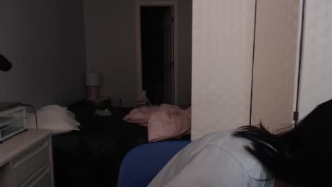 Piper online show from November 2025 02:02:02 AM