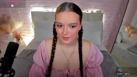 Amazing Mary  online show from September 2025 05:09:01 AM