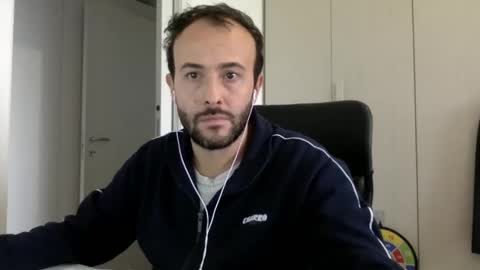 Snapshot of hhombre chatting on October 2025 09:20:01 AM hhombre online show from October 2025 09:20:01 AM