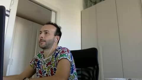 Snapshot of hhombre chatting on November 2025 01:56:02 PM hhombre online show from November 2025 01:56:02 PM