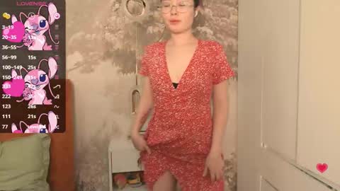 Snapshot of hiaru_cutie chatting on September 2025 05:43:02 AM Hiaru online show from September 2025 05:43:02 AM