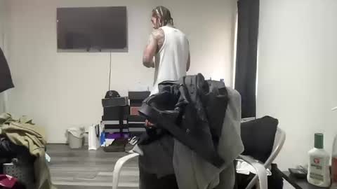 Snapshot of hihello400 chatting on October 2025 06:20:01 PM hihello400 online show from October 2025 06:20:01 PM