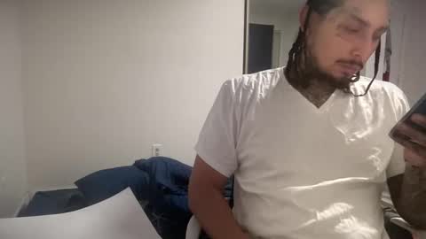 Snapshot of hihello400 chatting on October 2025 04:24:01 AM hihello400 online show from October 2025 04:24:01 AM