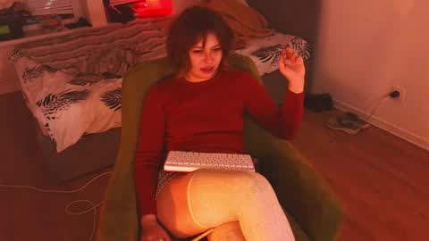 hikksidy online show from September 2025 11:05:02 PM