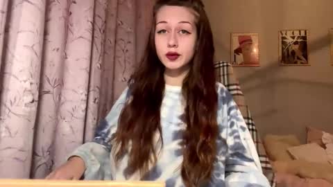 Snapshot of hildredmabray chatting on November 2025 03:36:02 PM Hi Im Elizabeth online show from November 2025 03:36:02 PM