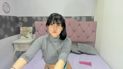 Hinata 3 online show from January 2025 11:43:01 AM