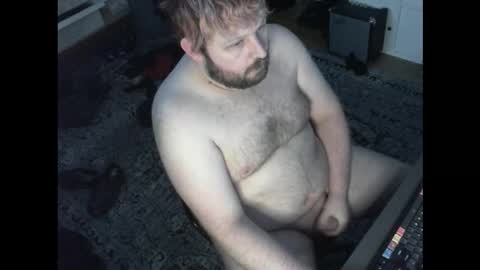 Snapshot of hipguy91 chatting on November 2025 07:10:01 PM hipguy91 online show from November 2025 07:10:01 PM