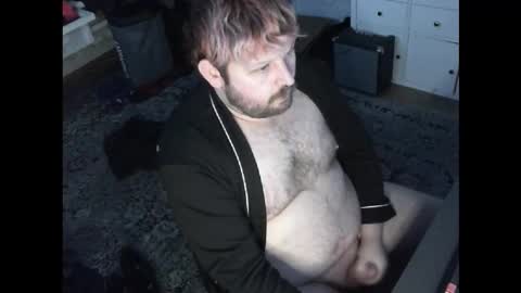 Snapshot of hipguy91 chatting on November 2025 07:46:02 PM hipguy91 online show from November 2025 07:46:02 PM