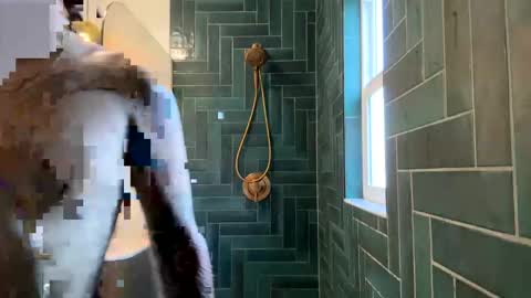 Snapshot of hippybiker chatting on January 2025 04:08:02 PM hippybiker online show from January 2025 04:08:02 PM