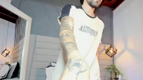 Snapshot of hisoka_0 chatting on October 2025 07:55:01 PM Hisoka online show from October 2025 07:55:01 PM