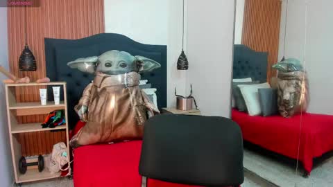 Snapshot of hisoka_0 chatting on October 2025 10:54:02 PM Hisoka online show from October 2025 10:54:02 PM