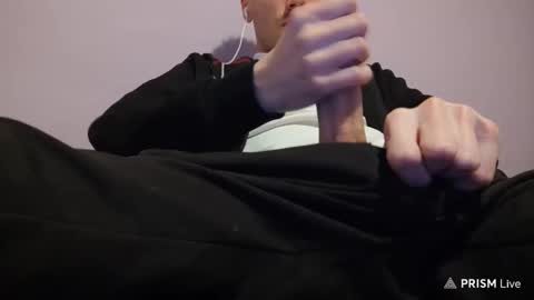 Hocthus -  online show from February 2025 09:43:01 PM