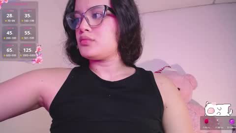 holly_16 online show from December 2024 12:46:01 AM