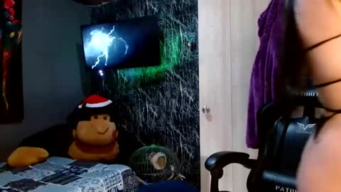 holly_thomsonx69 online show from December 2024 03:57:02 PM