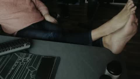 hollymollysucker online show from December 2024 06:10:01 PM