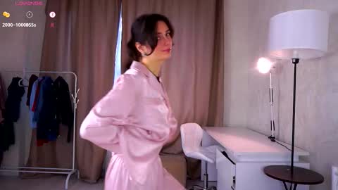 Snapshot of hollymonica chatting on October 2025 05:16:02 AM Delly online show from October 2025 05:16:02 AM