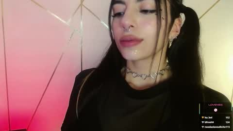 holly online show from March 2025 06:43:02 PM