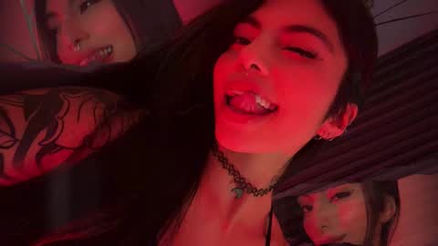 holly online show from March 2025 05:29:02 AM