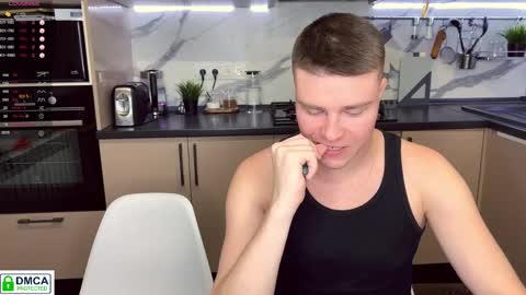 holy_eggs_00 online show from October 2025 06:08:01 PM