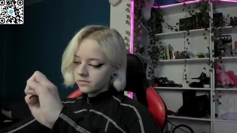 Snapshot of holy_mistresss chatting on December 2025 10:24:02 AM holy_mistresss online show from December 2025 10:24:02 AM