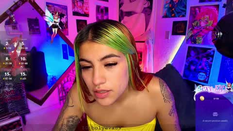 Snapshot of holyeva chatting on February 2025 11:34:02 PM   online show from February 2025 11:34:02 PM
