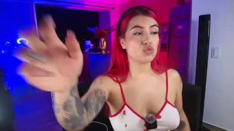 Snapshot of holyeva chatting on October 2025 12:30:02 AM   online show from October 2025 12:30:02 AM