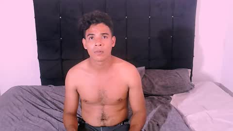 homero_777 online show from September 2025 10:11:02 PM