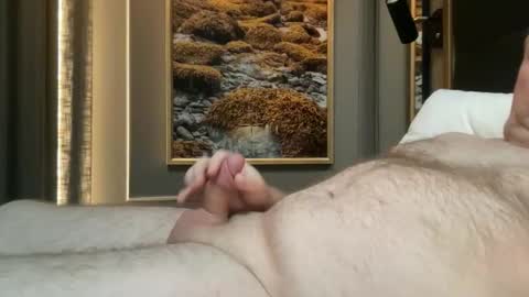 Snapshot of hommelpong chatting on October 2025 01:44:02 PM Daffy online show from October 2025 01:44:02 PM