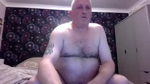 Snapshot of honestman999 chatting on October 2025 05:37:01 PM honestman999 online show from October 2025 05:37:01 PM