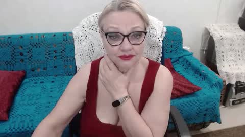 Snapshot of honey_lady_ chatting on November 2025 10:04:02 AM Honey Lady online show from November 2025 10:04:02 AM