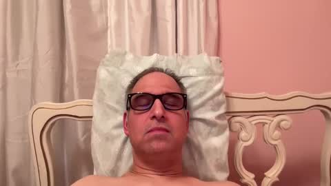 honey_man14 online show from February 2025 04:36:01 PM