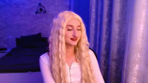 Snapshot of honey_sunset chatting on October 2025 05:53:02 PM honey_sunset online show from October 2025 05:53:02 PM